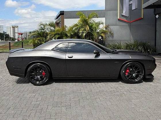 DODGE CHALLENGER 5.7 V8 HEMI GASOLINA R/T TORQUEFLITE